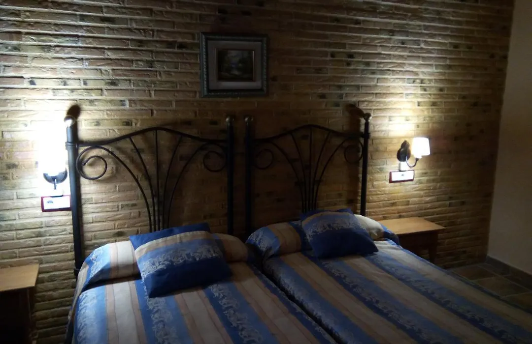 Hostal Mesón del Rey-1